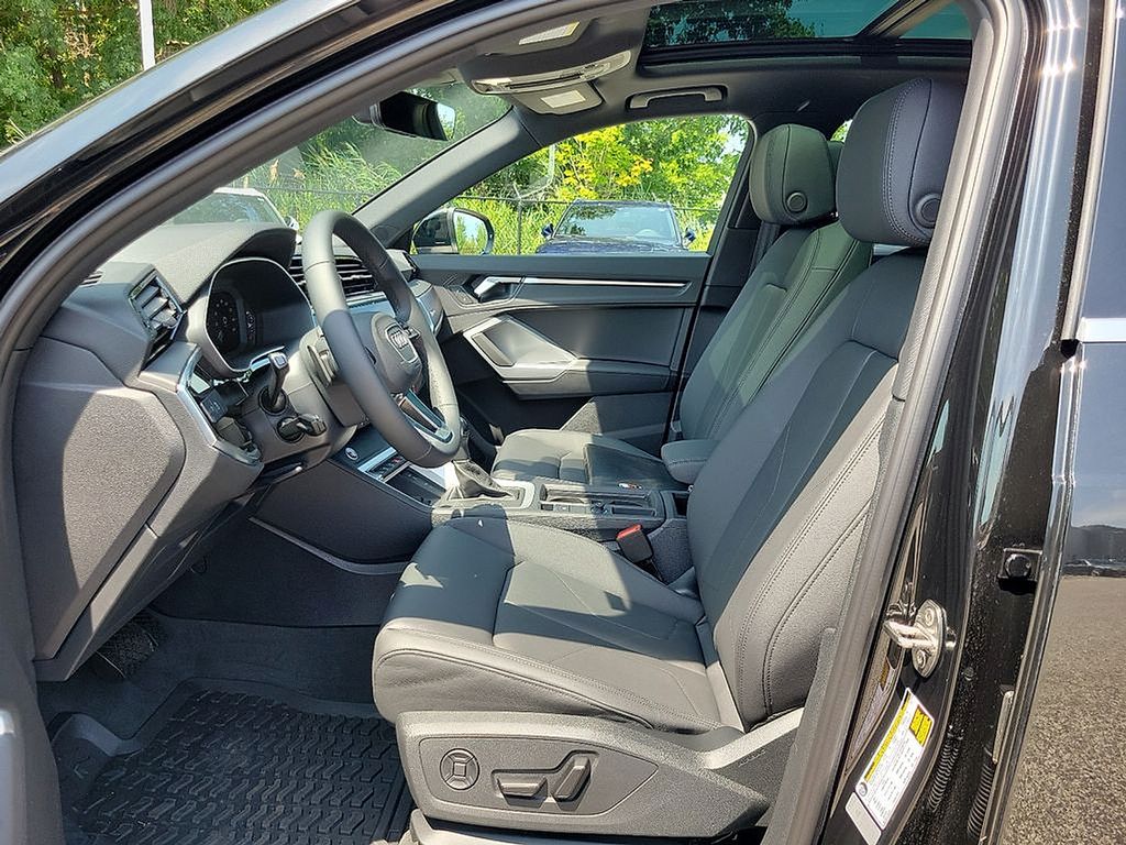 2024 Audi Q3 Premium 6