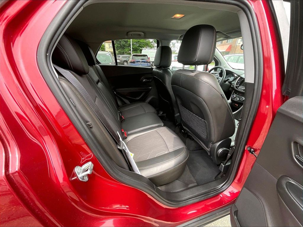 2018 Chevrolet Trax — photo 16