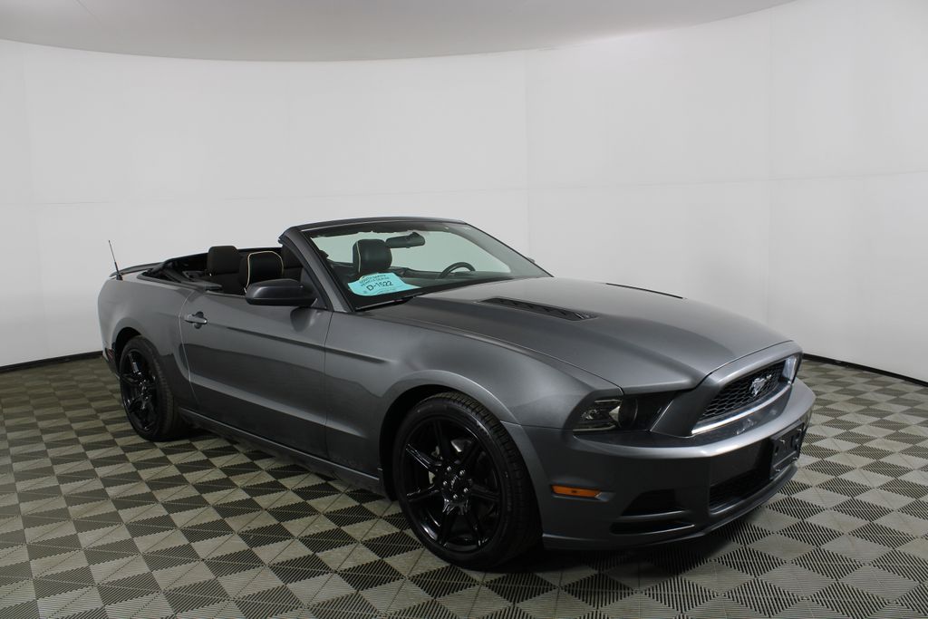 Used 2013 Ford Mustang for sale in 