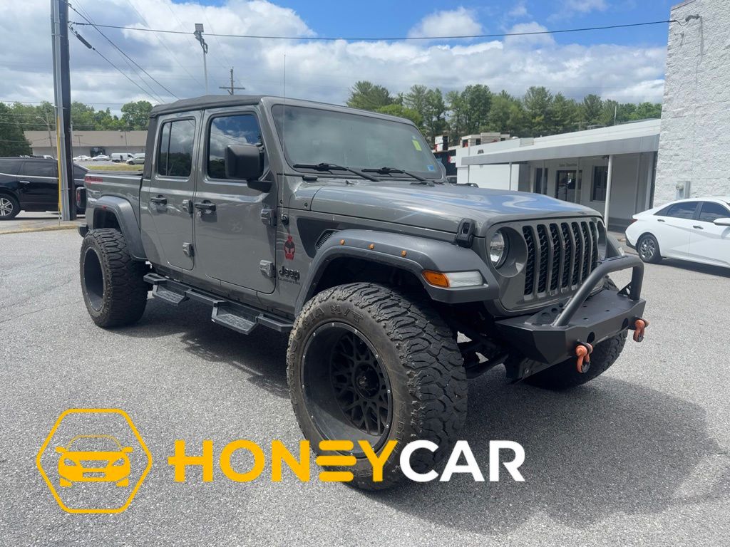 Gray Clearcoat 2021 Jeep Gladiator Pickup Truck Four-Wheel Drive 6-Speed Manual