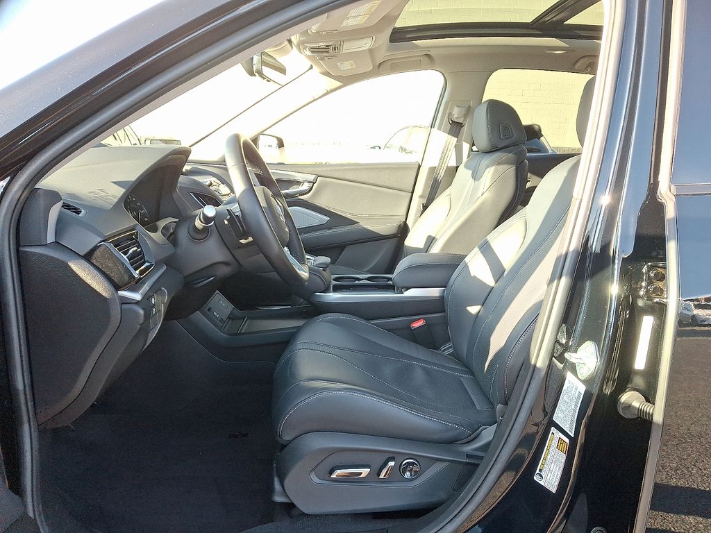 Thumbnail: 2025 Acura RDX - 14