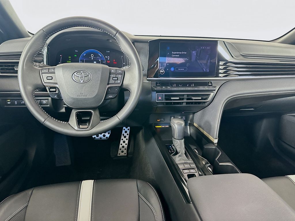 Thumbnail: 2025 Toyota Camry - 22