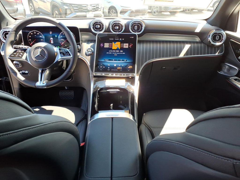 New 2026 Black Mercedes-Benz GLC 300 image 28