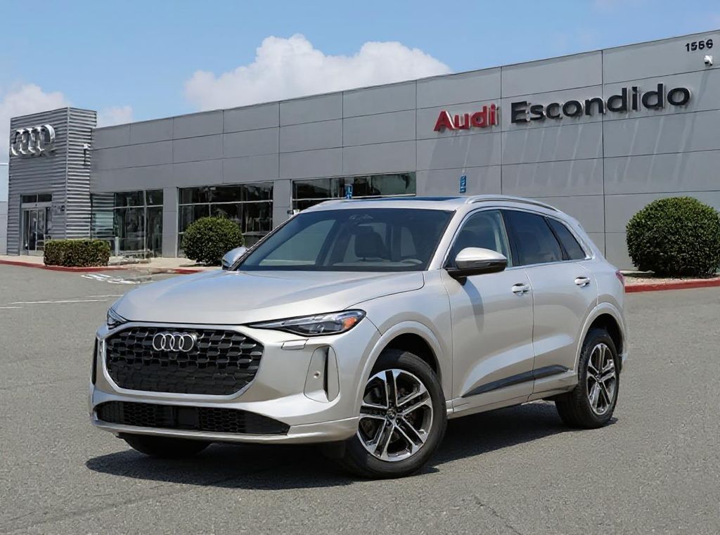 Thumbnail: 2025 Audi Q5 - 1