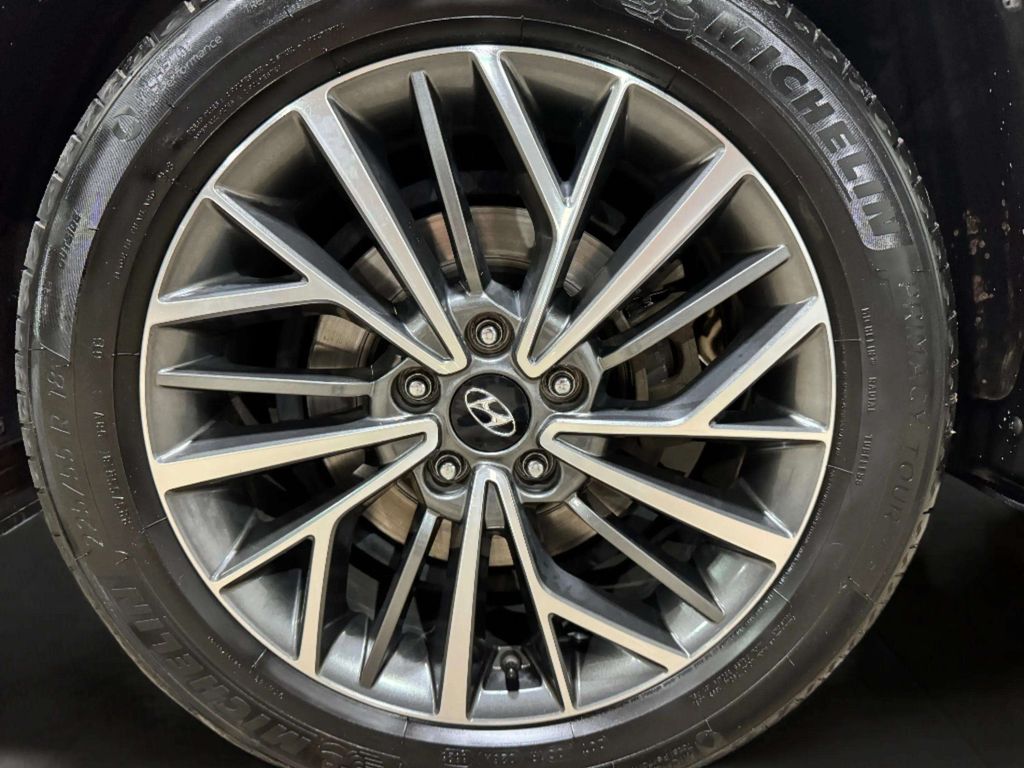 Certified Used 2020 Cream White Pearl Hyundai Ultimate image 29