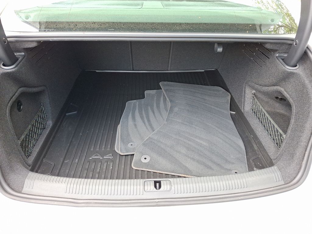 Thumbnail: 2023 Audi S4 - 29