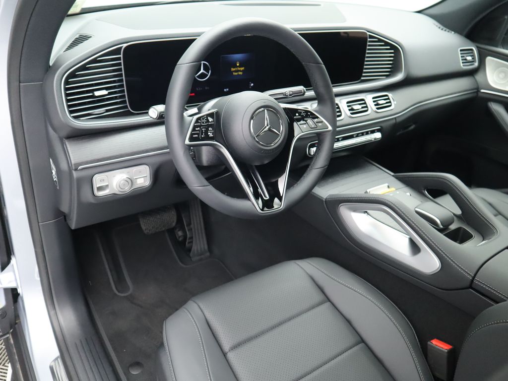2025 Mercedes-Benz GLE 450 10