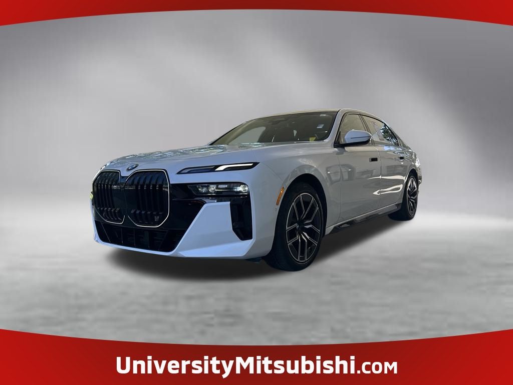 White 2026 BMW 7 Series Sedan Rear-Wheel Drive 8-Speed Automatic