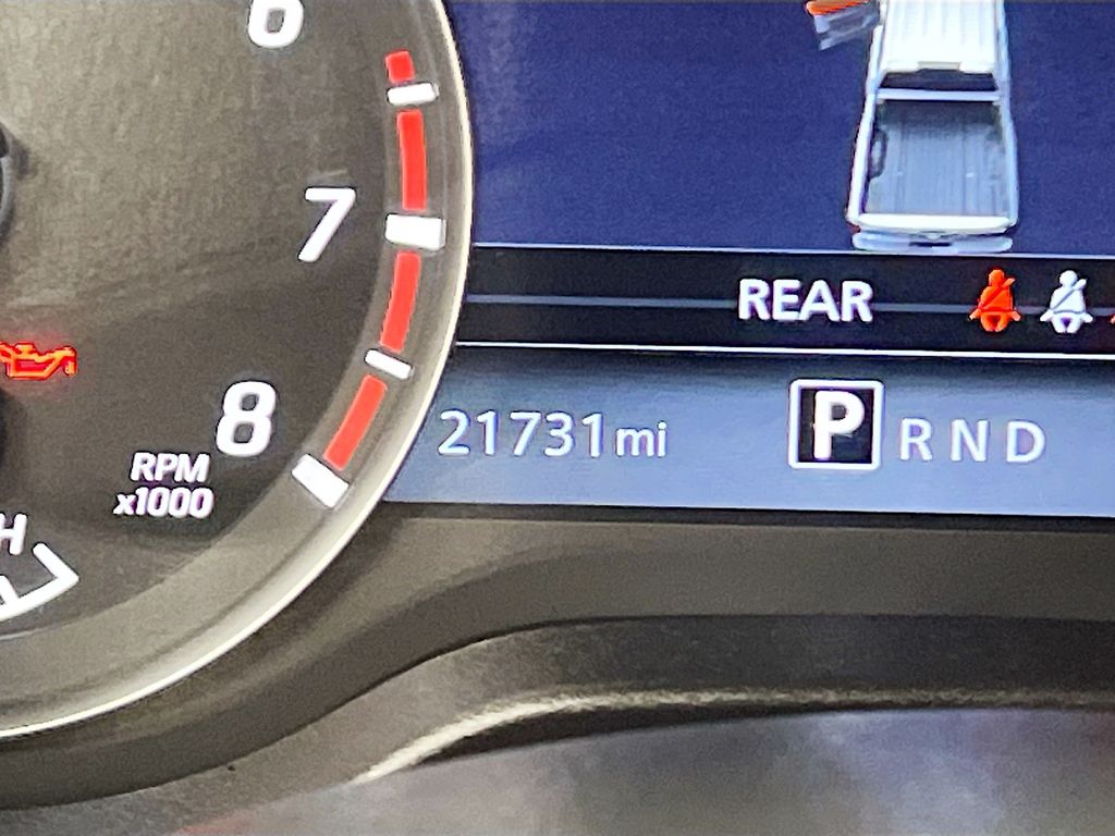 Used 2024 Super Black Nissan Platinum Reserve image 12
