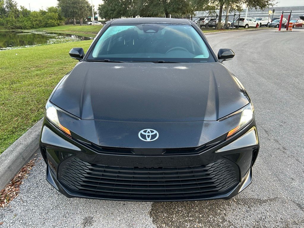 Thumbnail: 2025 Toyota Camry - 8