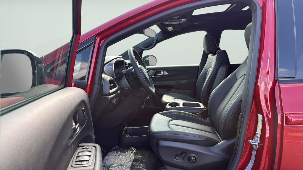 2026 Chrysler Pacifica