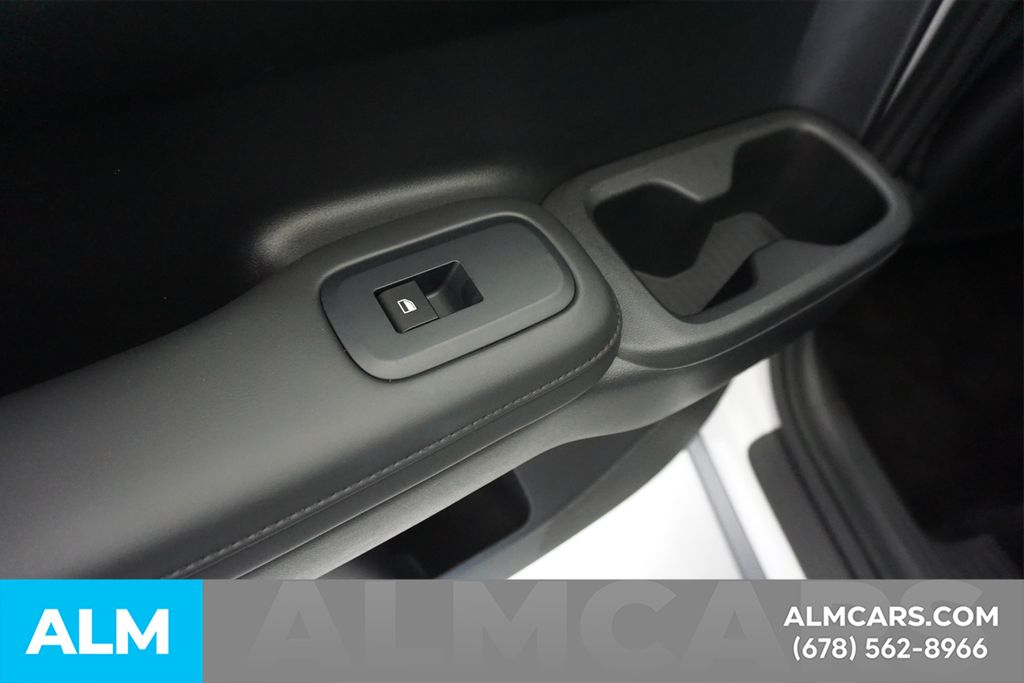 Used 2026 White Hyundai SEL image 53