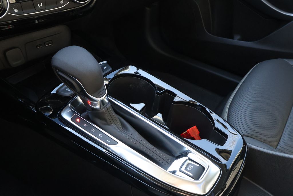 Thumbnail: 2026 Chevrolet Trax - 30