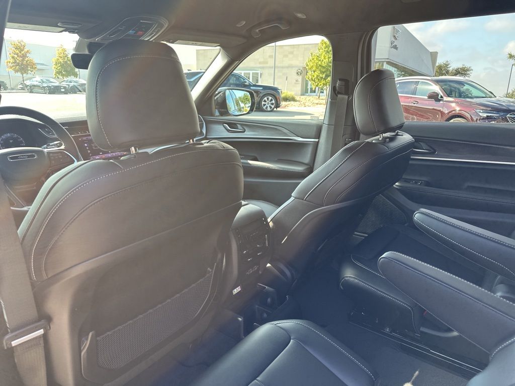 New Car 2025 Jeep Grand Cherokee L  Limited For Sale Under $50,000 In Austin, Texas