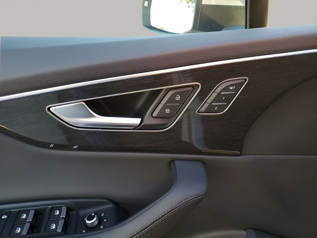 Used Car 2024 Audi Q7  55 Premium Plus For Sale Under $50,000 In Austin, Texas