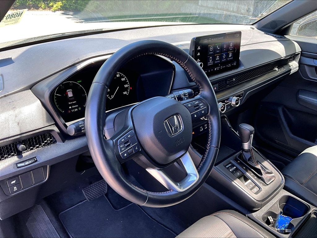 2025 Honda CR-V Hybrid — photo 8