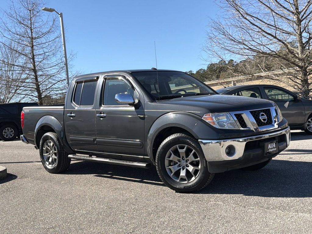 2014 Nissan Frontier SL Crew Cab