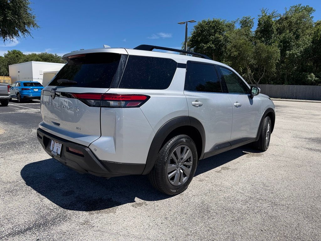 Used 2024 Nissan Pathfinder SUV