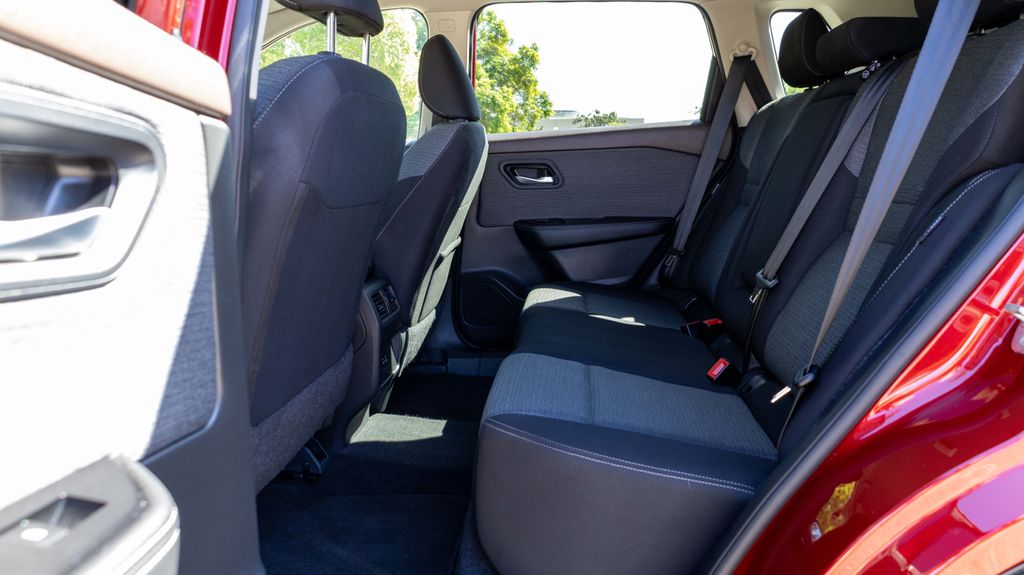 Used 2023 Nissan Rogue SV 4D Sport Utility