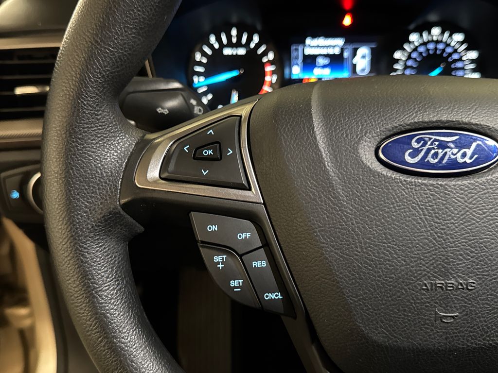 Used 2017 Gold Ford SE image 16