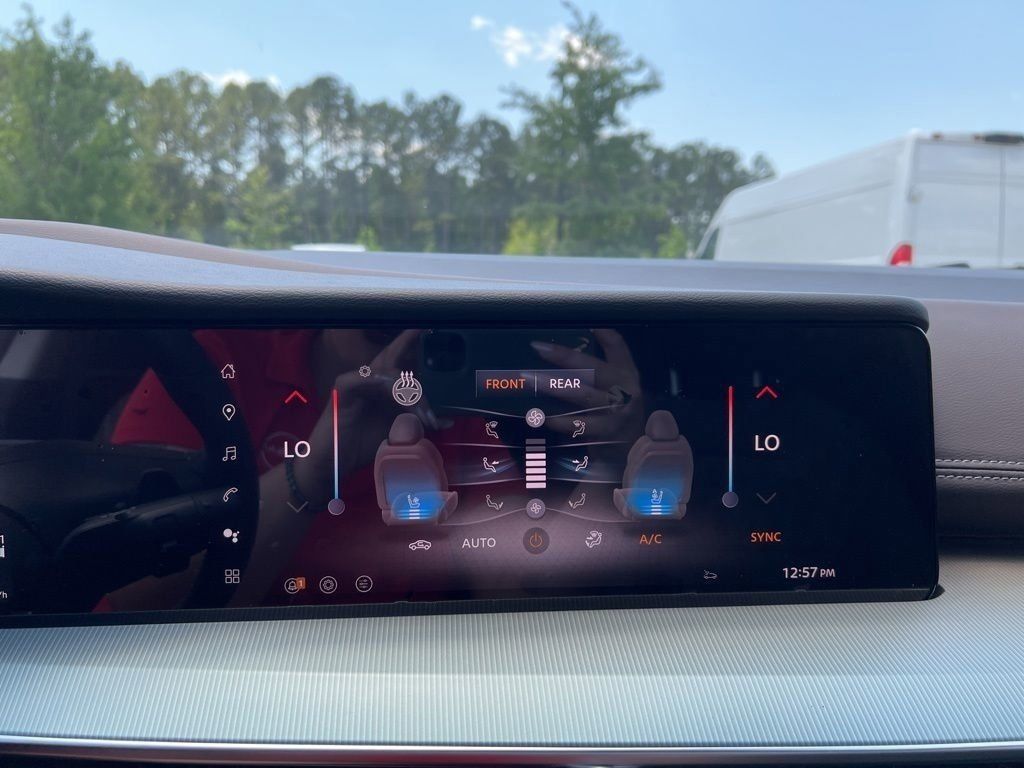 2025 Everest White Pearl Tricoat Nissan Murano Platinum AWD SUV