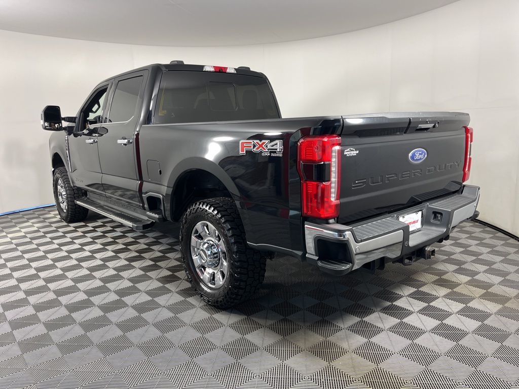 Thumbnail: 2023 Ford Econoline - 12