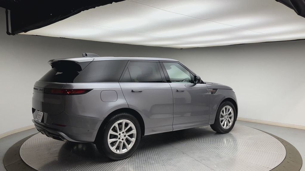 Thumbnail: 2024 Land Rover Range Rover Sport - 2
