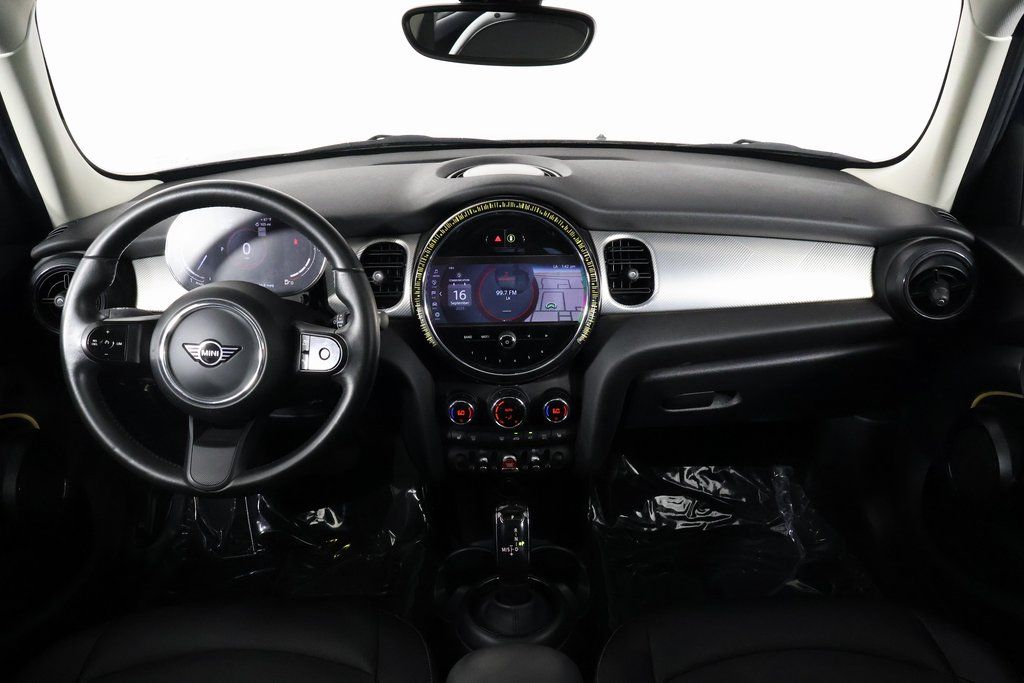 Thumbnail: 2024 MINI Cooper - 8