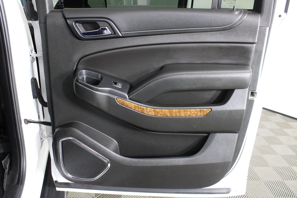 Used 2018 Chevrolet Suburban for sale in 