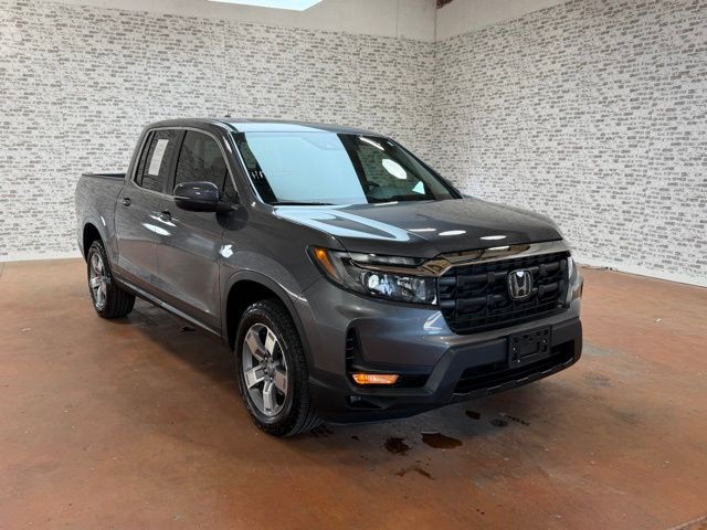 Gray (Modern Steel Metallic) 2025 Honda Ridgeline RTL AWD Pickup Truck All-Wheel Drive 9-Speed Automatic