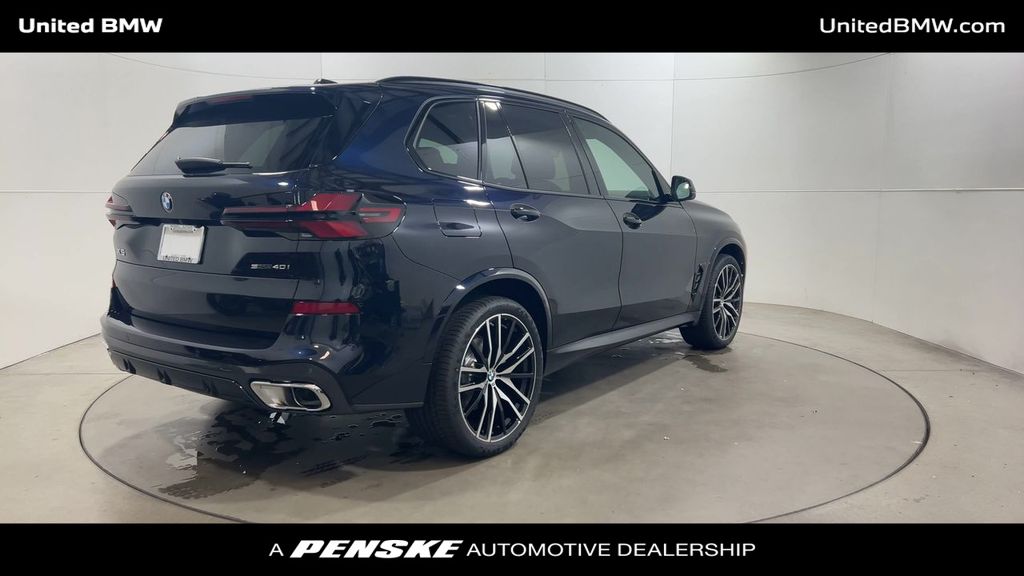 Thumbnail: 2026 BMW X5 - 8