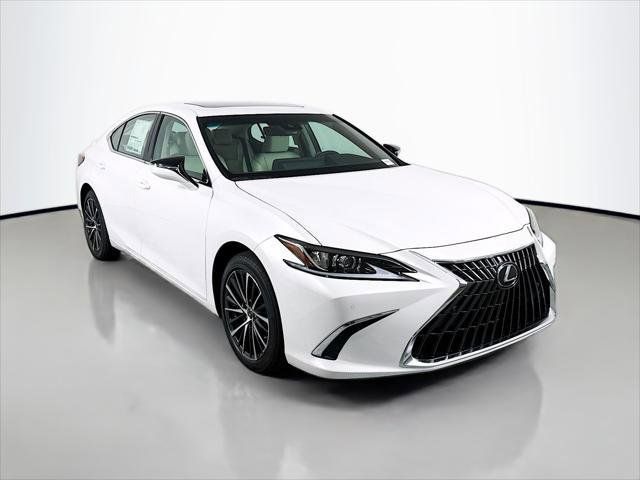 Thumbnail: 2025 Lexus ES - 3