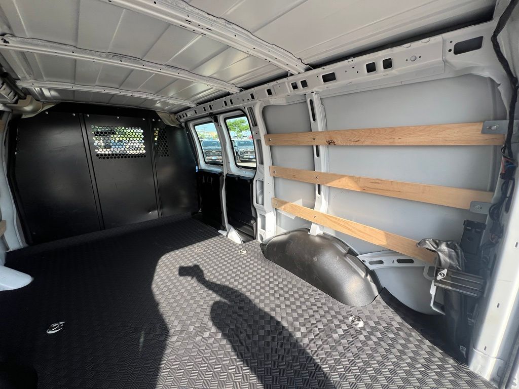 Used 2025 Chevrolet Express 2500 Van