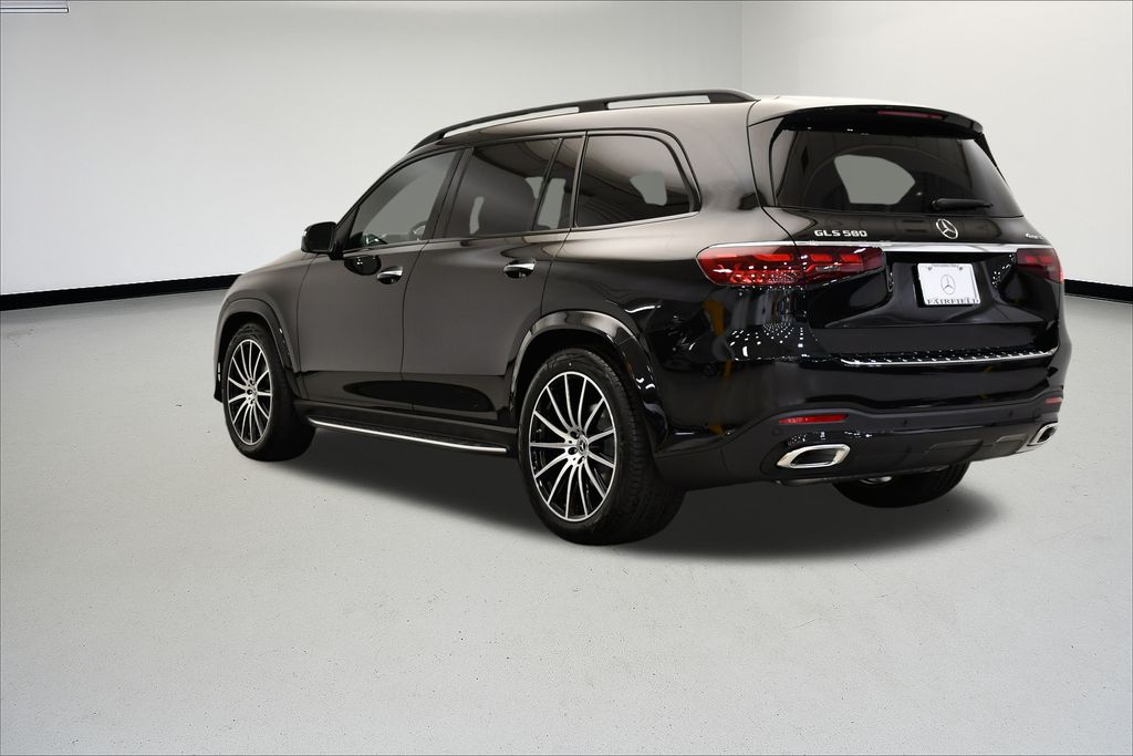 Thumbnail: 2026 Mercedes-Benz GLS - 3