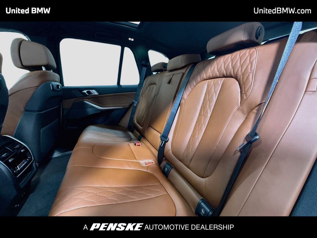 Thumbnail: 2026 BMW X5 - 13