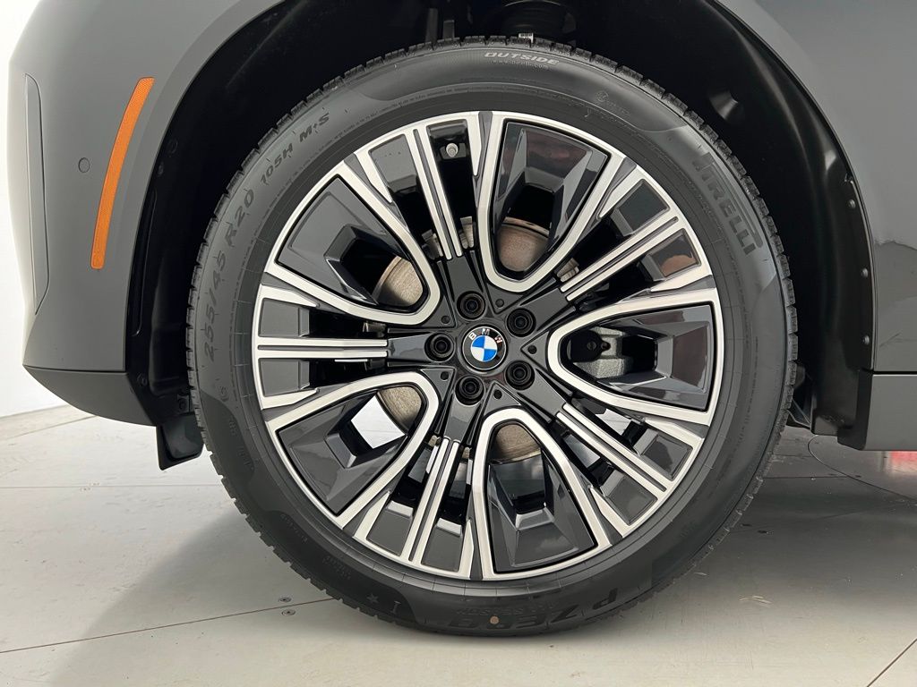 Thumbnail: 2026 BMW X3 - 21