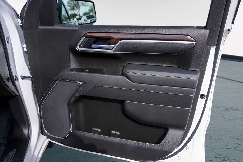 Used Car 2025 Gmc Sierra 1500  Slt For Sale Under $50,000 In Austin, Texas