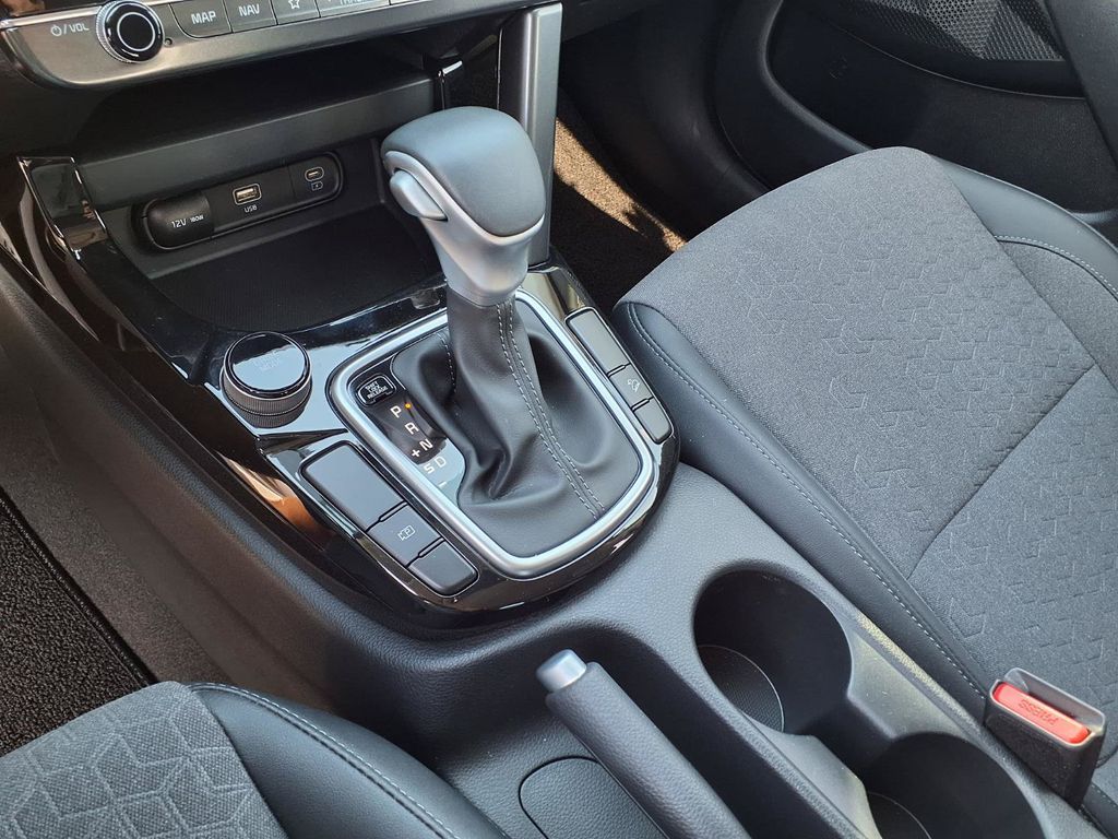 Used 2024 Kia Seltos SUV