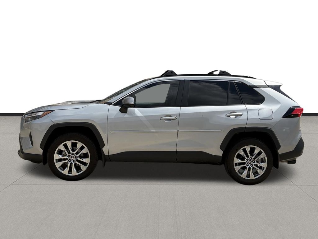 2024 Toyota RAV4 XLE Premium - 7