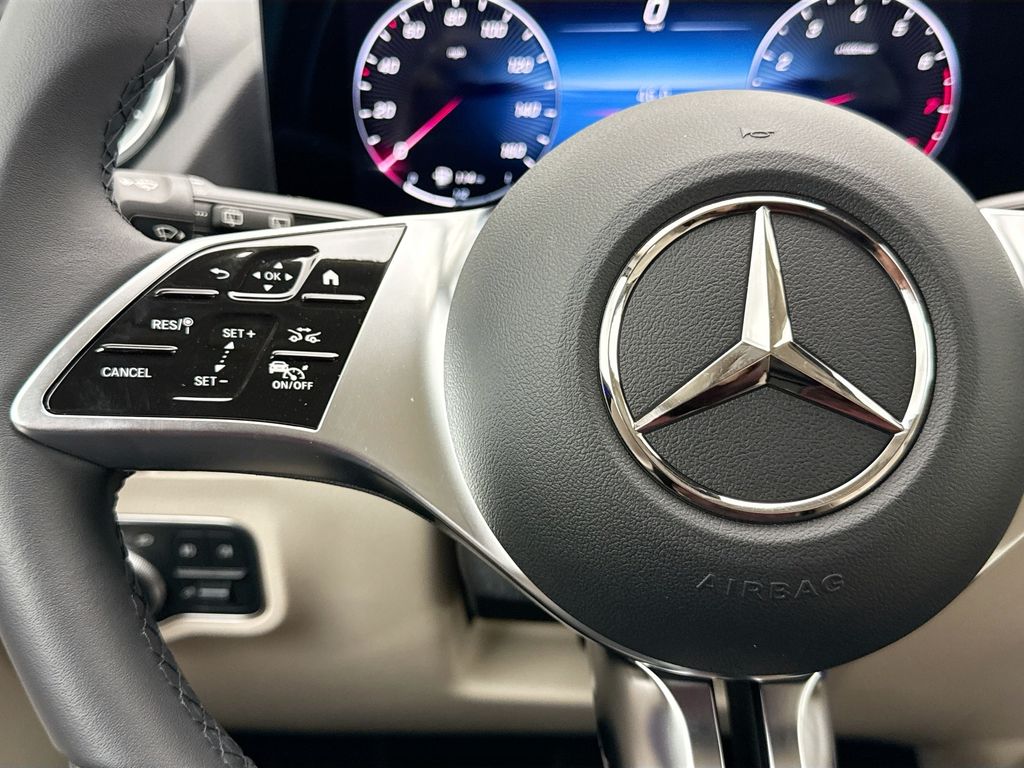 Thumbnail: 2026 Mercedes-Benz GLA - 11