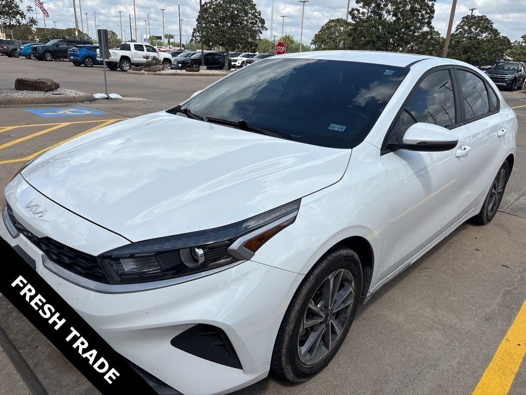 2024 Kia Forte LXS FWD