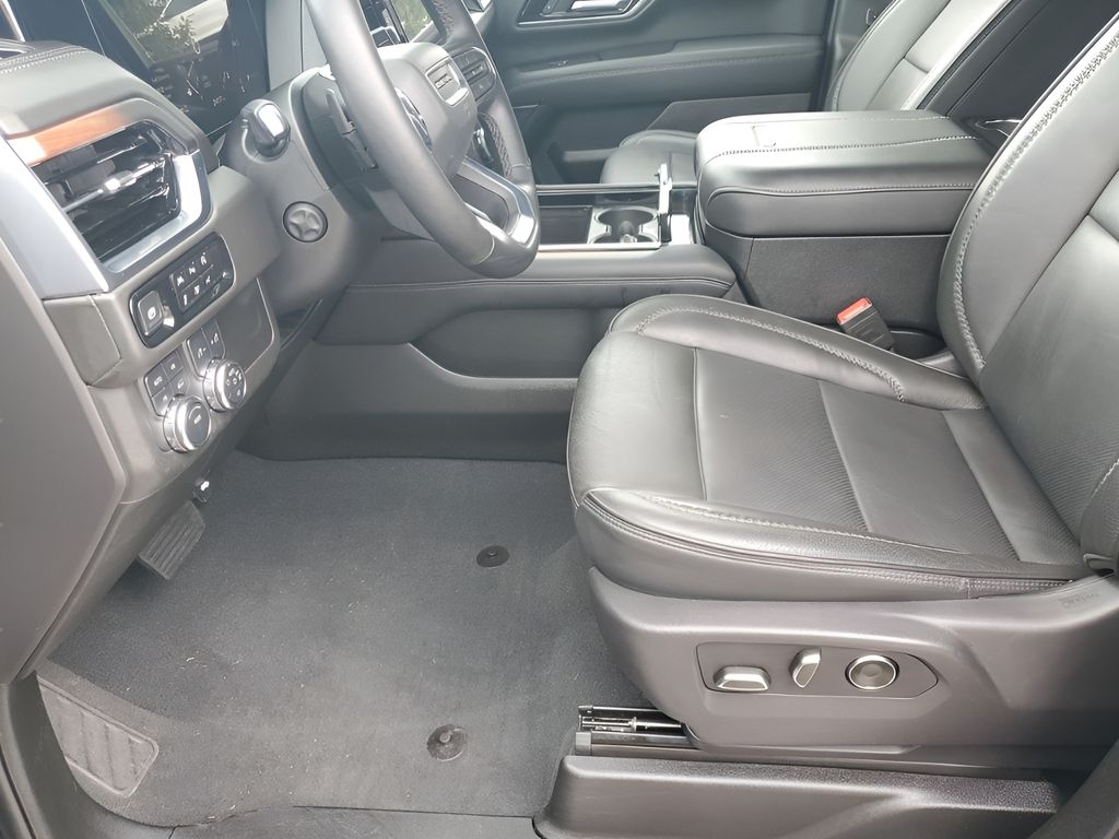 Used Car 2025 Gmc Yukon  Denali For Sale Under $80,000 In Austin, Texas