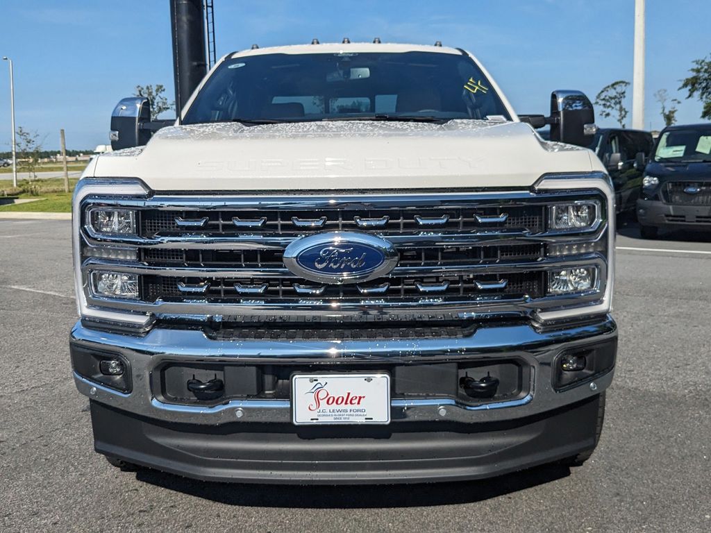 2025 Ford F-250 Super Duty Lariat