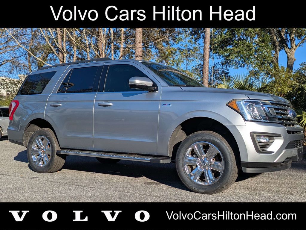 Silver 2020 Ford Expedition XLT 4WD SUV / Crossover Four-Wheel Drive Automatic