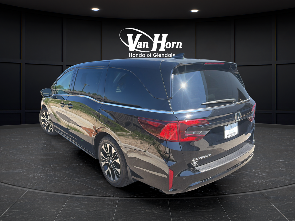 Certified Used 2025 Black Honda Elite image 5