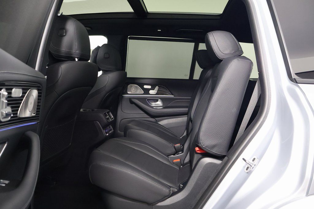 Thumbnail: 2025 Mercedes-Benz GLS - 6