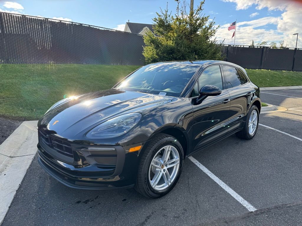 2024 Porsche Macan  -
                West Long Branch, NJ