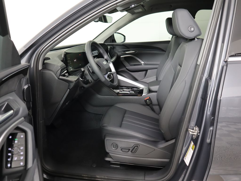 Thumbnail: 2025 Audi Q5 - 20