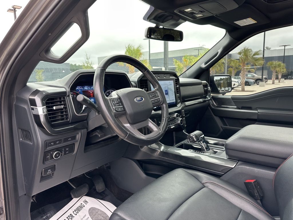 2022 Ford F-150 XLT 22