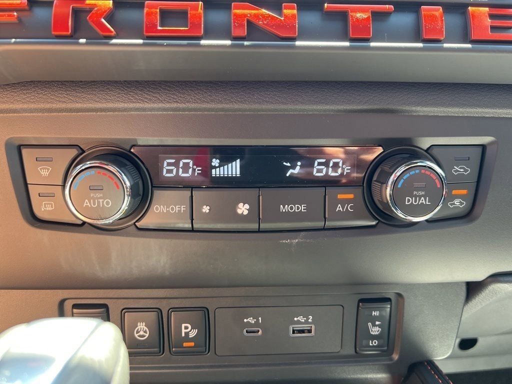 2025 Glacier White Nissan Frontier PRO-4X 4X4 Truck